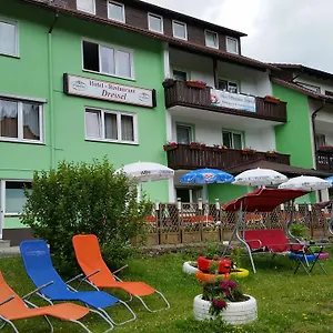 Hotel-pension Dressel *** Warmensteinach