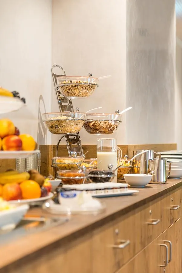 Ammi Hotel Garni Inning am Ammersee