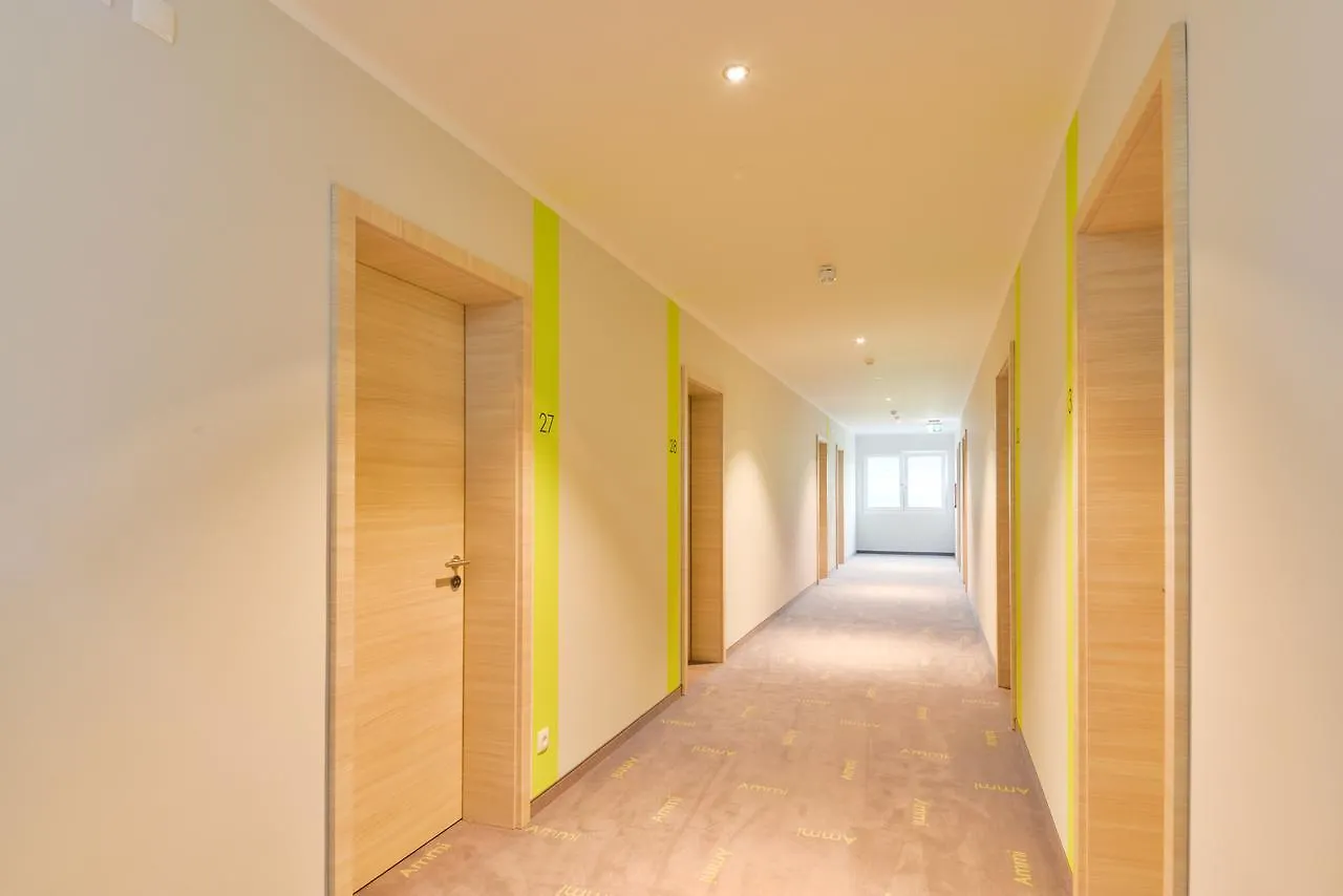 Ammi Hotel Garni Inning am Ammersee 3*,